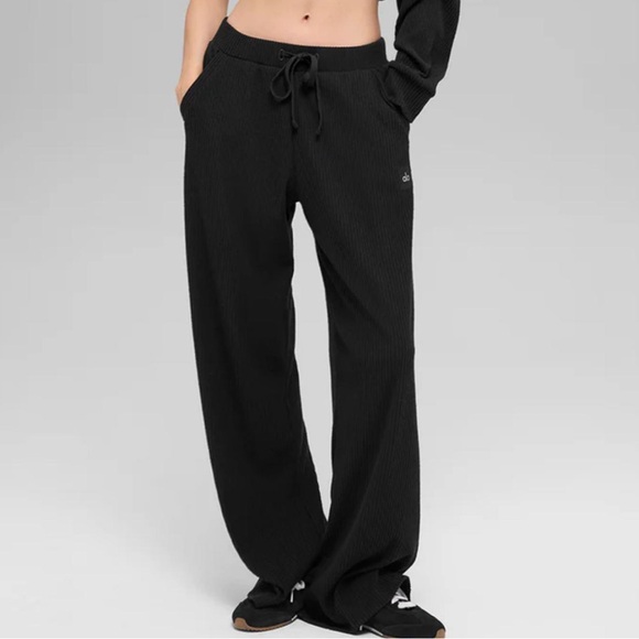 ALO Yoga Pants - ALO Yoga Muse Wide Leg Black Ribbed Pants NWT